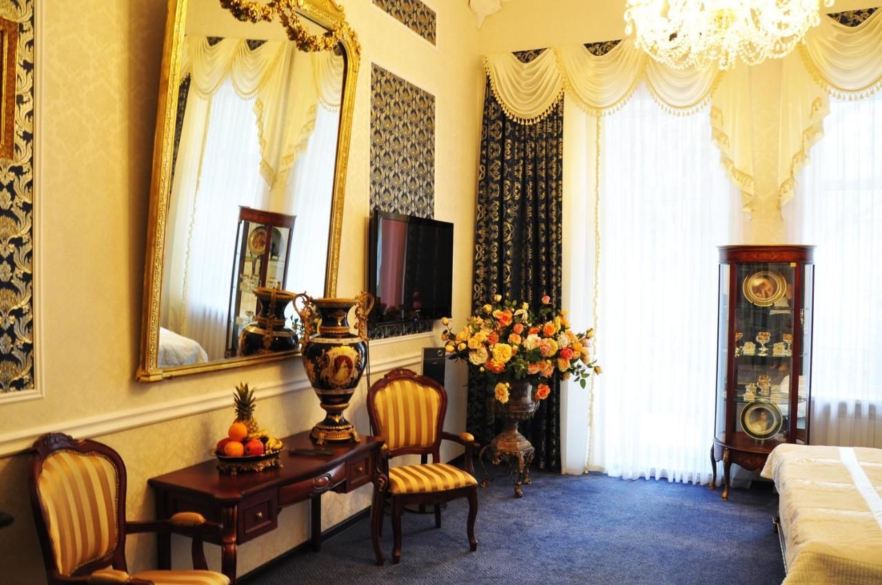 Отель Queen Valery Hotel Одесса