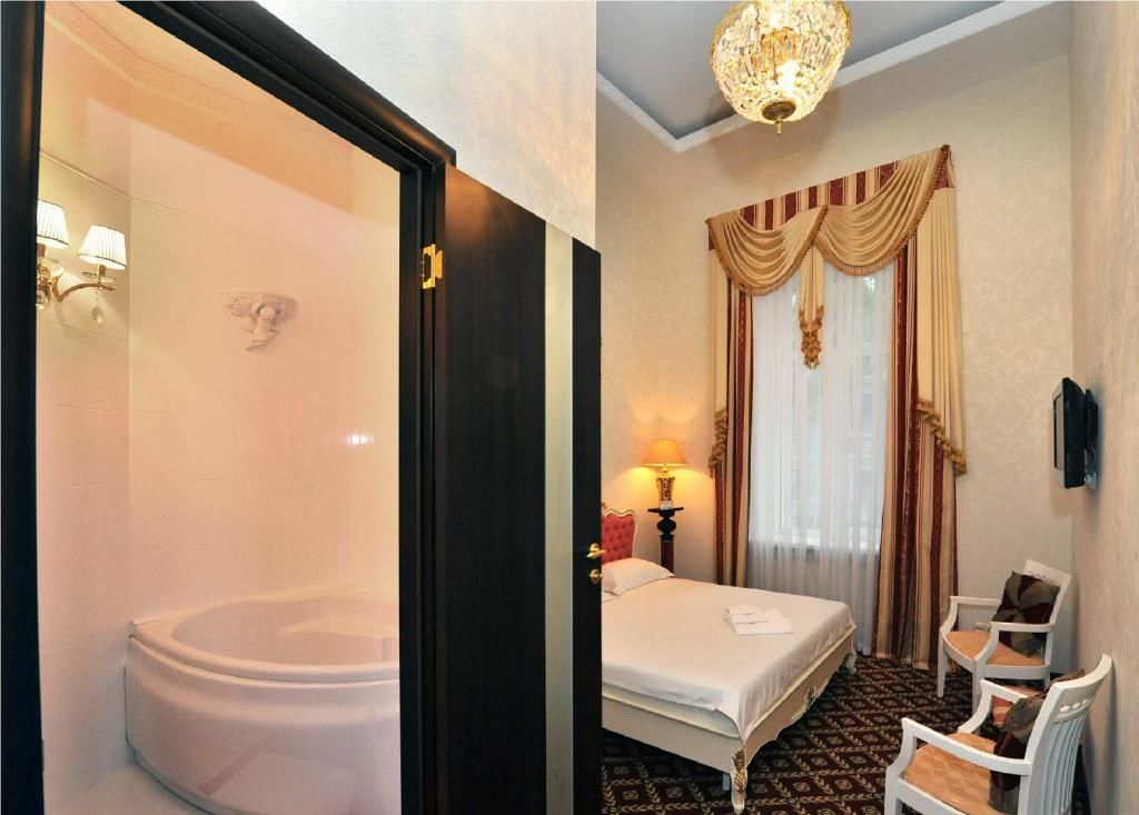 Отель Queen Valery Hotel Одесса